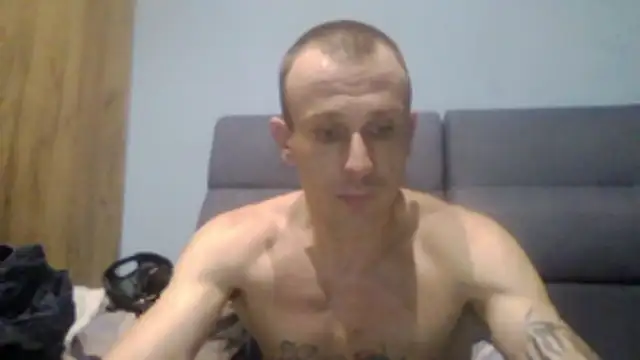chceciedalsiebie online show from May 20, 2026, 8:48 pm