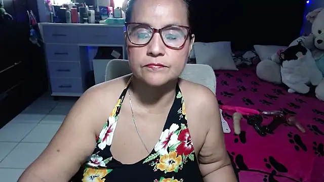pervert mommy  online show from July 19, 2026, 11:58 am