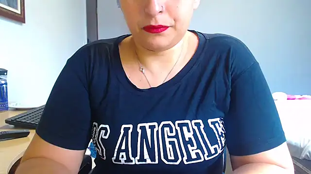 BumbumGigante online show from January 19, 2026, 1:04 pm