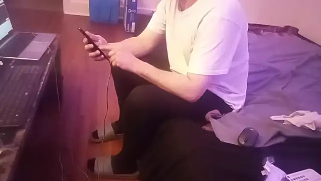 Kitrider online show from March 16, 2026, 2:50 am