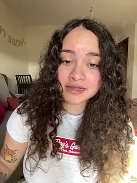 Sweet sully   online show from February 19, 2025, 9:50 am