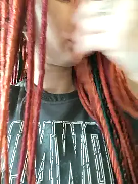 Frost foxy online show from October 15, 2025, 2:22 am