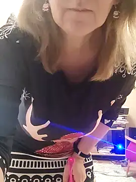 Elza01 online show from December 6, 2024, 7:21 am