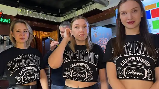 dirtypub online show from October 23, 2025, 1:43 pm