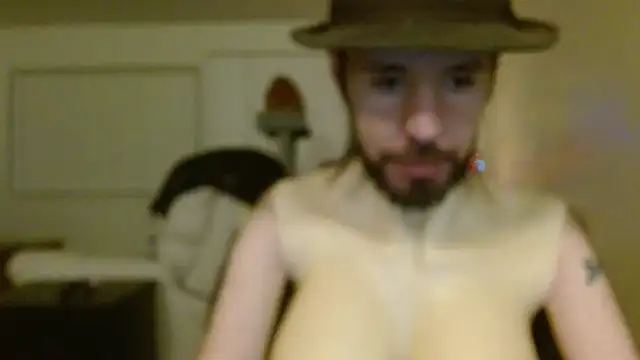 Snapshot of Darking_Yoh chatting on December 21, 2024, 3:25 am Darking Yoh online show from December 21, 2024, 3:25 am