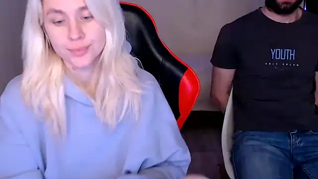 Mila Jon online show from December 7, 2024, 1:07 pm