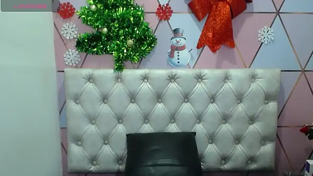 juliana diaz online show from December 28, 2024, 6:18 pm