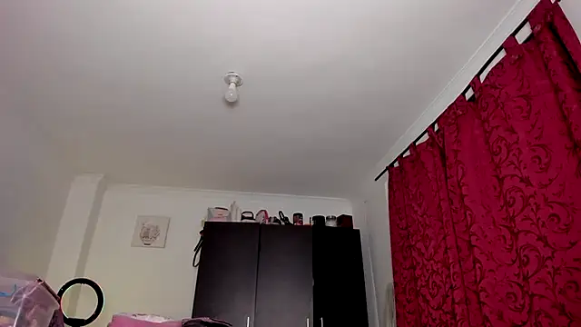 AlondraDiossa03 online show from January 22, 2025, 9:10 pm