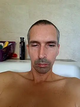 Geiler-boy313 online show from October 3, 2025, 11:07 am