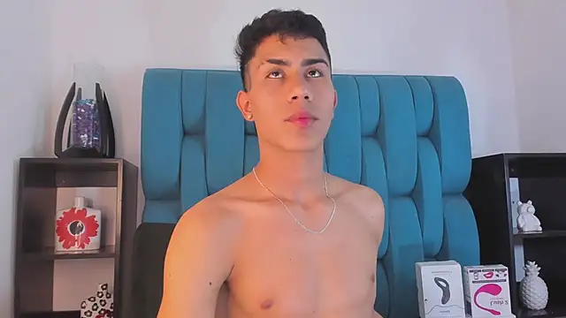 AlanNaughty online show from December 31, 2024, 10:56 pm