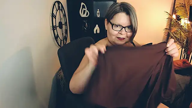 Shannonshine online show from March 3, 2026, 1:50 pm