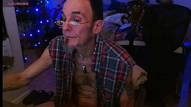 mycock2474u online show from March 14, 2025, 11:34 am