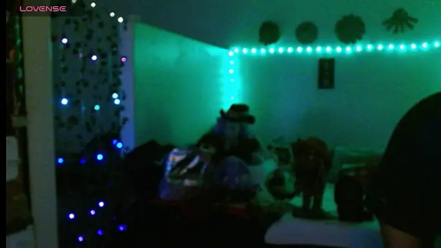 mycock2474u online show from March 22, 2025, 10:06 am