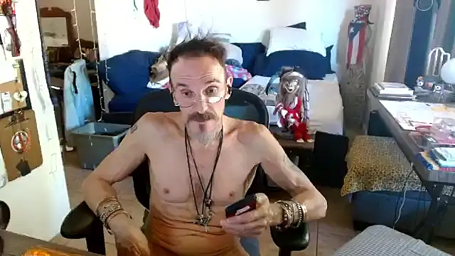 mycock2474u online show from September 24, 2025, 4:43 pm