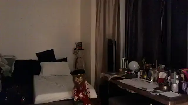 mycock2474u online show from October 7, 2025, 5:59 am