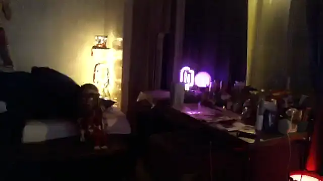 mycock2474u online show from October 8, 2025, 6:11 am