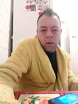 Snapshot of david_geam chatting on December 26, 2024, 3:16 am david geam online show from December 26, 2024, 3:16 am