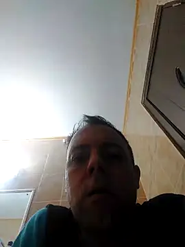 Snapshot of david_geam chatting on January 6, 2025, 3:09 am david geam online show from January 6, 2025, 3:09 am