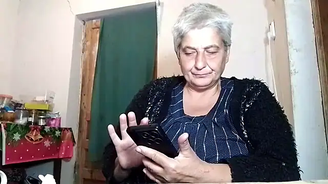 Snapshot of ExquisiteMature chatting on September 23, 2025, 10:24 pm ExquisiteMature online show from September 23, 2025, 10:24 pm