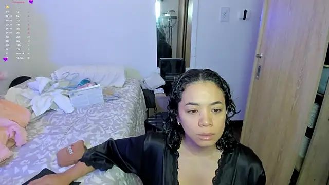 Snapshot of carolgaita chatting on June 1, 2026, 11:12 am carolgaita online show from June 1, 2026, 11:12 am