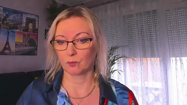 vanessa chat online show from February 10, 2026, 2:10 pm