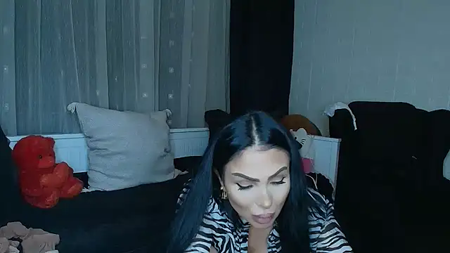Snapshot of mistress_meryem chatting on July 14, 2026, 2:05 am mistress meryem online show from July 14, 2026, 2:05 am