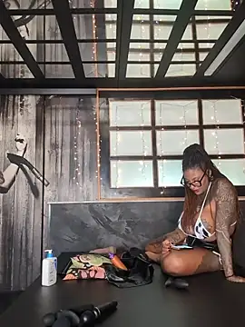 DarkDea online show from March 23, 2026, 2:43 pm