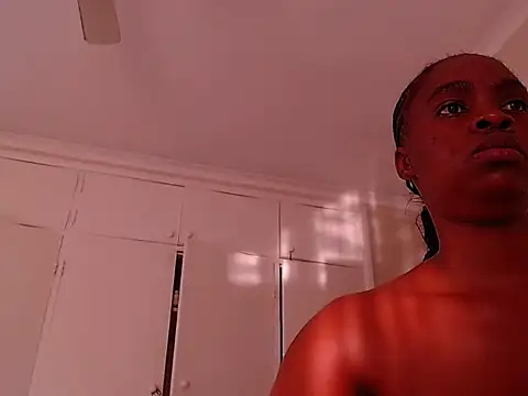 Snapshot of LuciousLips96 chatting on July 11, 2026, 7:44 am LuciousLips96 online show from July 11, 2026, 7:44 am