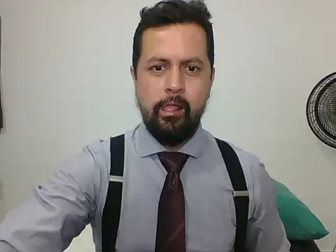 Snapshot of TRIISTAN_KING10 chatting on December 6, 2024, 3:11 pm TRIISTAN KING10 online show from December 6, 2024, 3:11 pm