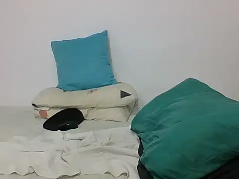 Snapshot of TRIISTAN_KING10 chatting on January 31, 2025, 12:28 am TRIISTAN KING10 online show from January 31, 2025, 12:28 am