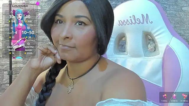 paola ih online show from April 10, 2026, 8:02 pm