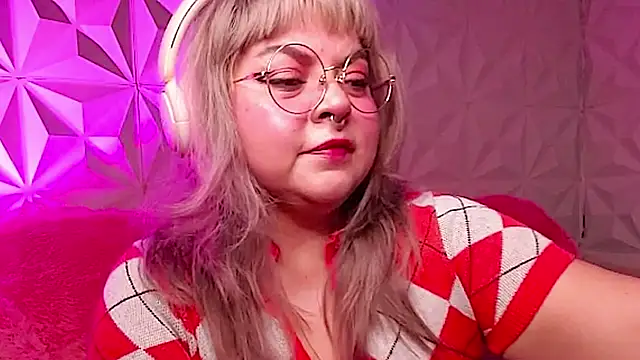 Snapshot of Satyn_doll chatting on November 28, 2025, 11:07 pm Satyn doll online show from November 28, 2025, 11:07 pm