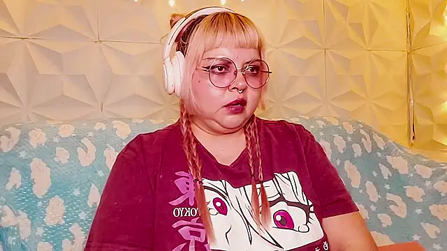 Satyn doll online show from May 15, 2026, 11:12 pm