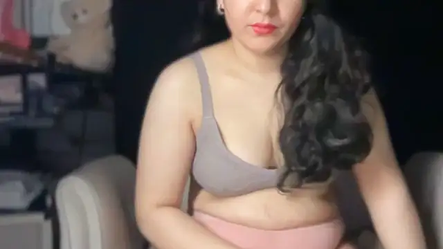 emalove-xh online show from April 16, 2026, 1:28 am