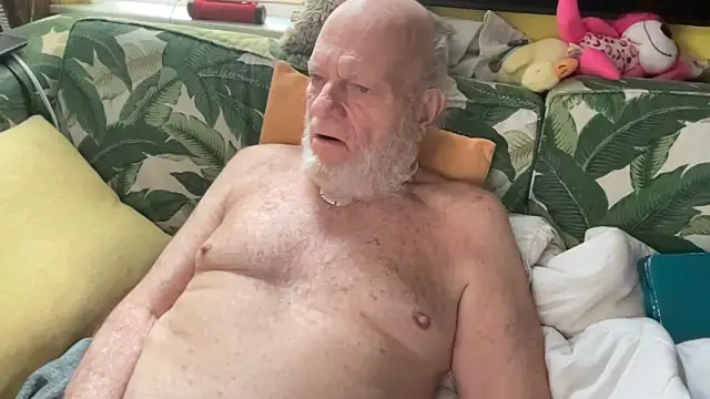 Snapshot of free98 chatting on February 15, 2026, 6:59 pm free98 online show from February 15, 2026, 6:59 pm