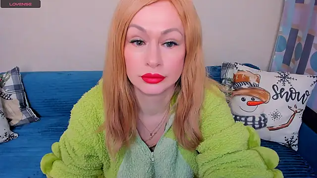 EllenMoore online show from January 11, 2026, 3:11 am