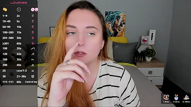 BabeLessi online show from November 2, 2025, 6:21 pm