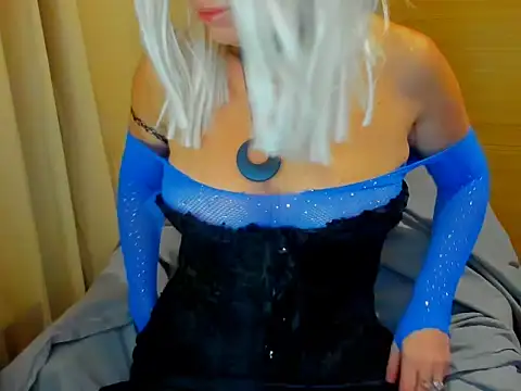 Ruda1919 online show from April 8, 2026, 12:32 am