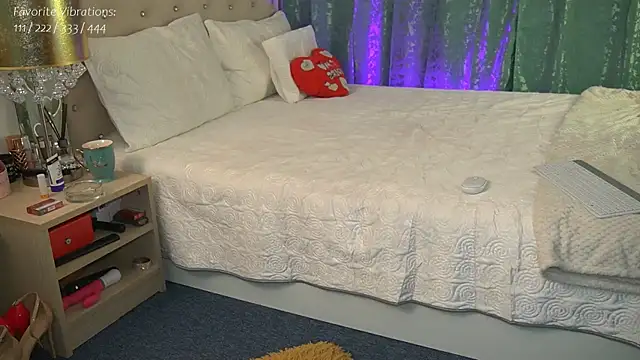 AlyonaX online show from March 5, 2025, 8:21 pm