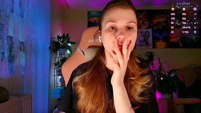 GoodWitch  online show from December 23, 2025, 7:50 am