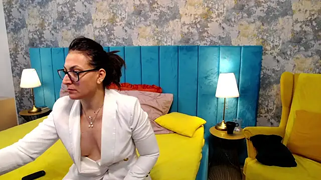 LisaCroft online show from October 2, 2025, 8:54 am