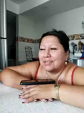 Brenda Berck  online show from February 11, 2025, 12:58 pm