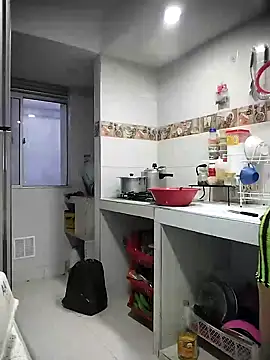 Brenda Berck  online show from February 3, 2026, 10:26 pm