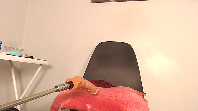 Snapshot of SEXaddictCANDY10 chatting on January 25, 2025, 12:17 am SEXaddictCANDY10 online show from January 25, 2025, 12:17 am