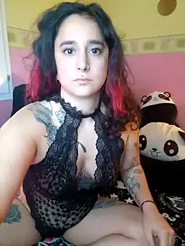 Snapshot of midnaxsg chatting on October 22, 2025, 8:47 am midnaxsg online show from October 22, 2025, 8:47 am