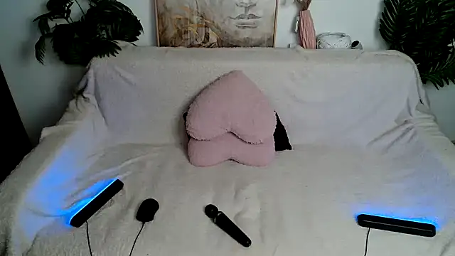 SEXY-GODDESabrina online show from January 25, 2025, 4:02 am