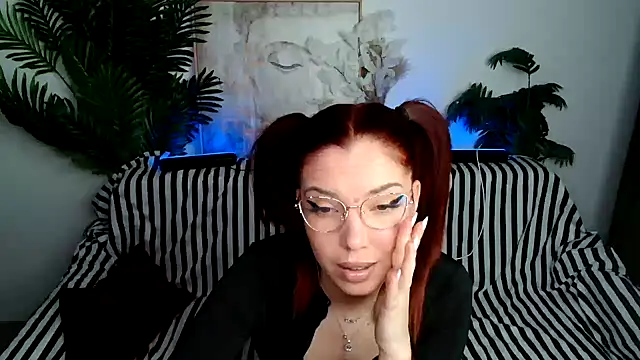 SEXY-GODDESabrina online show from March 7, 2025, 10:54 pm