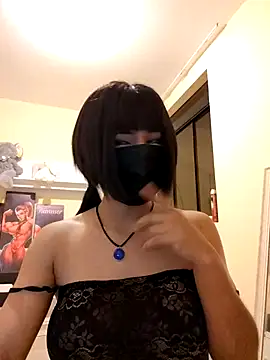 Snapshot of Latin_summer chatting on January 12, 2025, 1:53 am Latin summer online show from January 12, 2025, 1:53 am