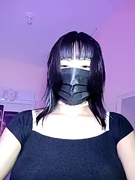 Snapshot of Latin_summer chatting on March 10, 2025, 12:40 am Latin summer online show from March 10, 2025, 12:40 am