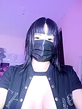 Snapshot of Latin_summer chatting on March 11, 2025, 1:16 am Latin summer online show from March 11, 2025, 1:16 am